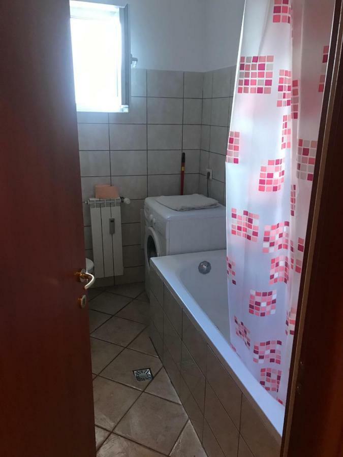 Dormi Oradea Apartment Bagian luar foto
