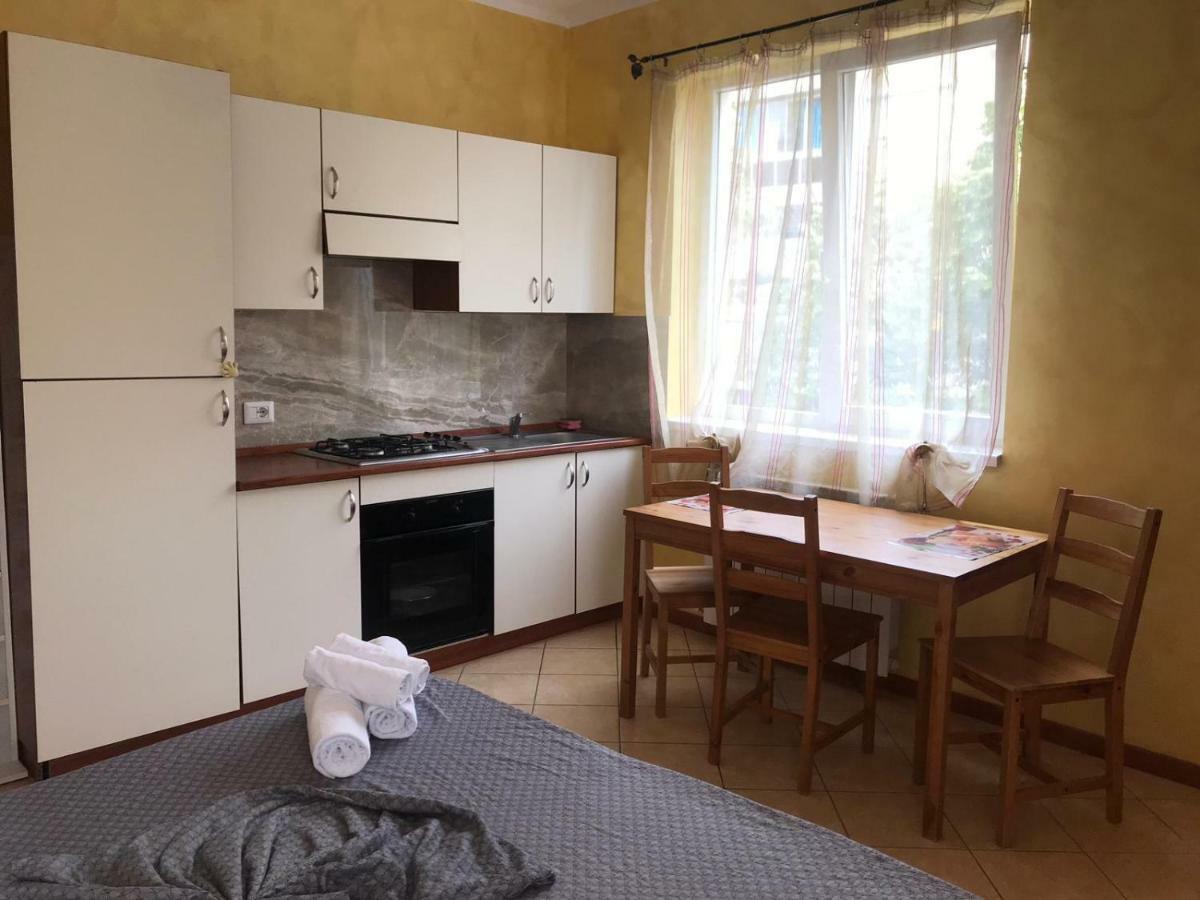 Dormi Oradea Apartment Bagian luar foto